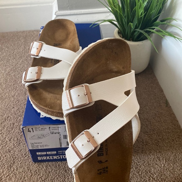 Birkenstock Shoes - Birkenstock Sandals Size 10 (41) White and Rose Gold